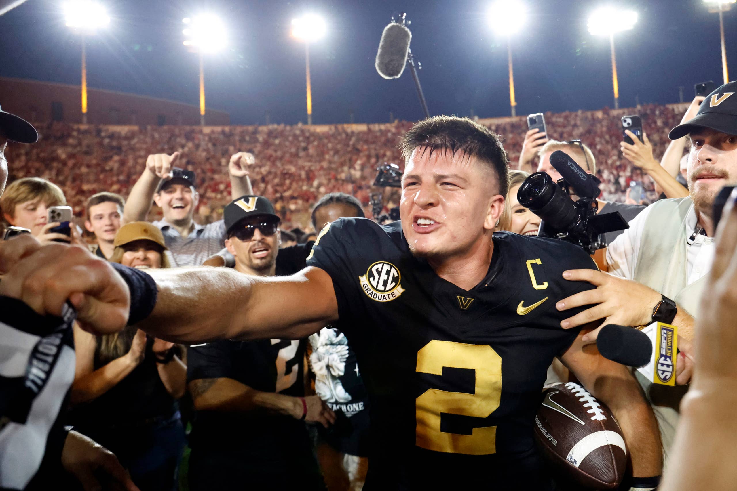 Vanderbilt Football Preview 2025: Commodores Season Prediction, Win ...