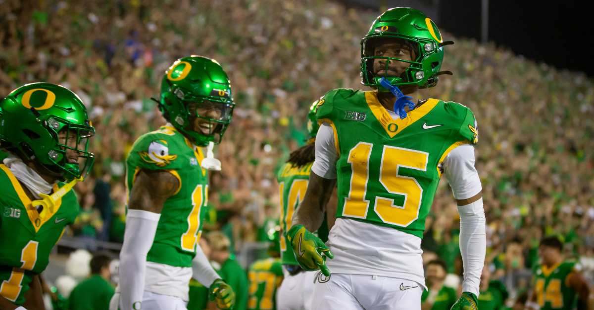 10 Best College Football Predictions Against the Spread Top 3, Including Ohio State vs Oregon