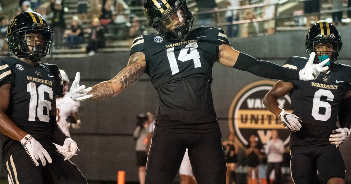 Hawaii at Vanderbilt Experts Picks, Predictions, Week 0 College