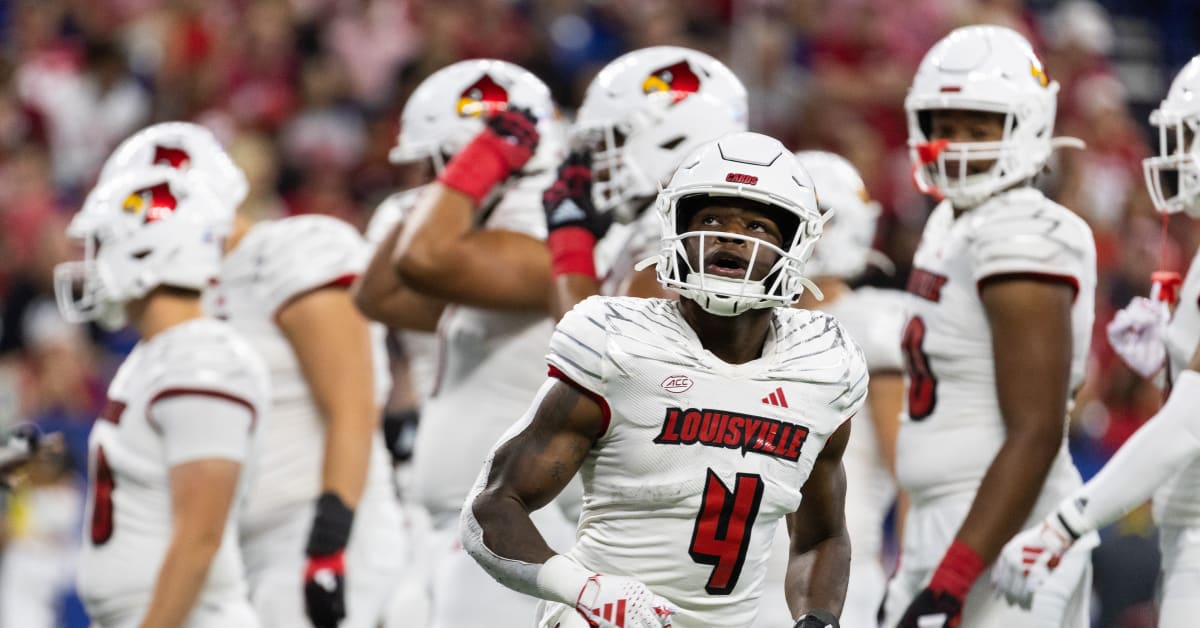 New Louisville Cardinals football uniforms  Louisville football,  Louisville cardinals football, Football uniforms