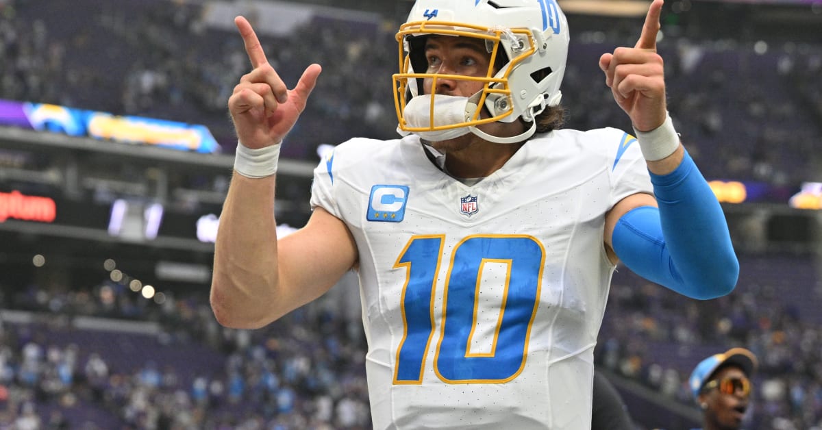 LA Chargers at Tennessee Preview, NFL Expert Picks Predictions Odds Lines  Week 2 - College Football News