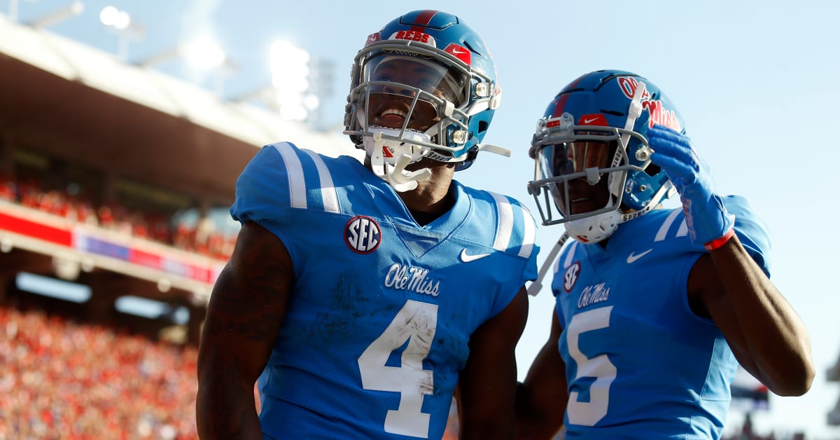 Arkansas vs Ole Miss Experts Picks, Predictions, Week 6 College