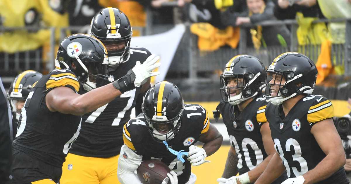 green-bay-at-pittsburgh-nfl-expert-picks-predictions-odds-lines-week-10