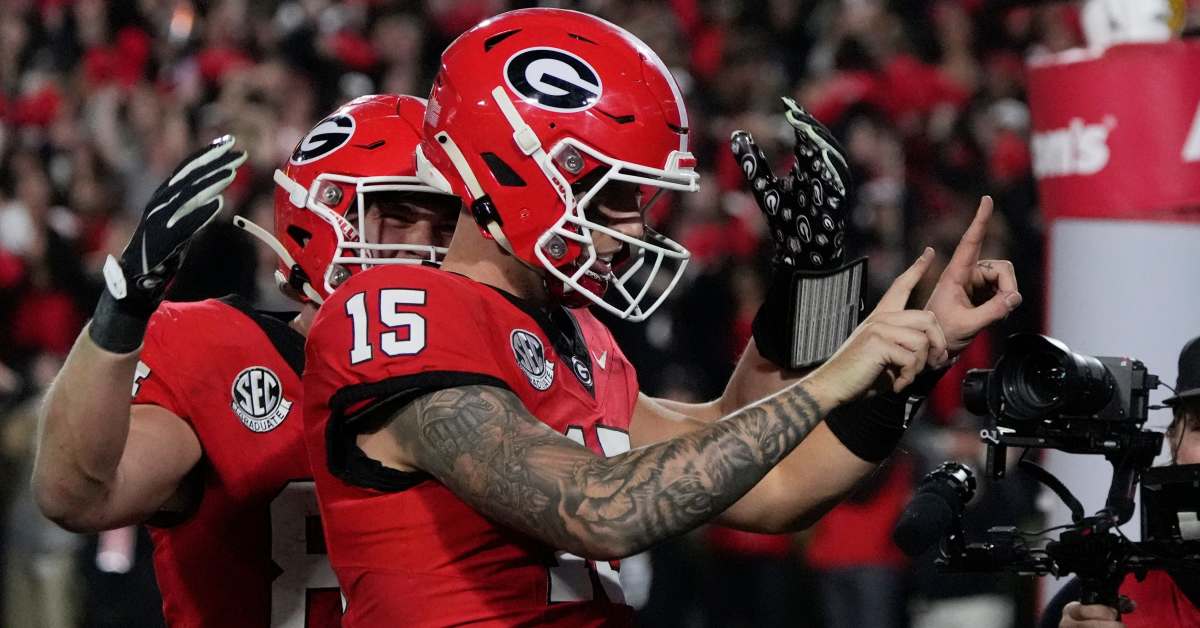 Carson Beck Enters Transfer Portal Best Fit for QB College