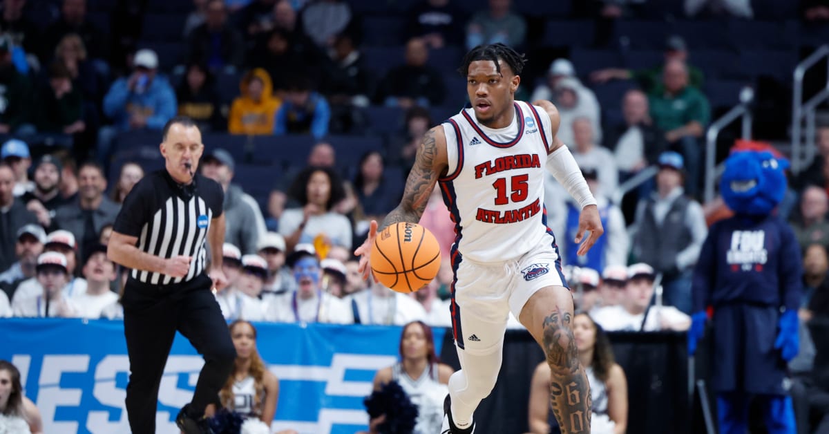 Tennessee vs Florida Atlantic Expert Picks, Predictions College