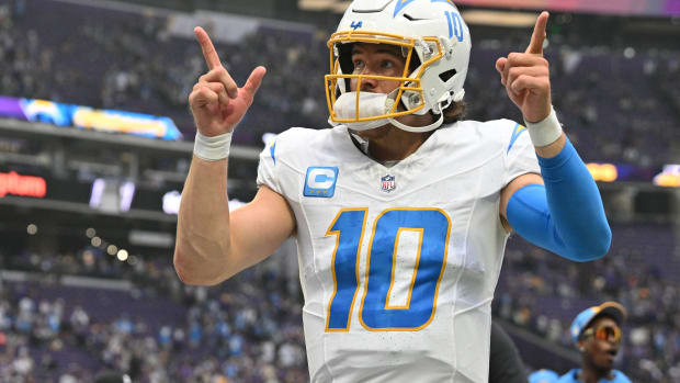 Los Angeles Rams at Indianapolis NFL Expert Picks Predictions Odds Lines  Week 4 - College Football News