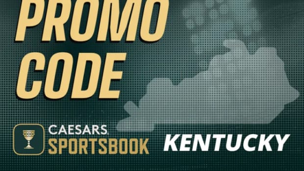 DraftKings Sportsbook promo scores CFB, NFL bettors up to $300 in bonuses