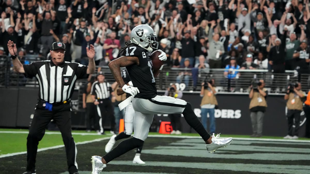 Game Preview: Las Vegas Raiders head to Los Angeles to take on the