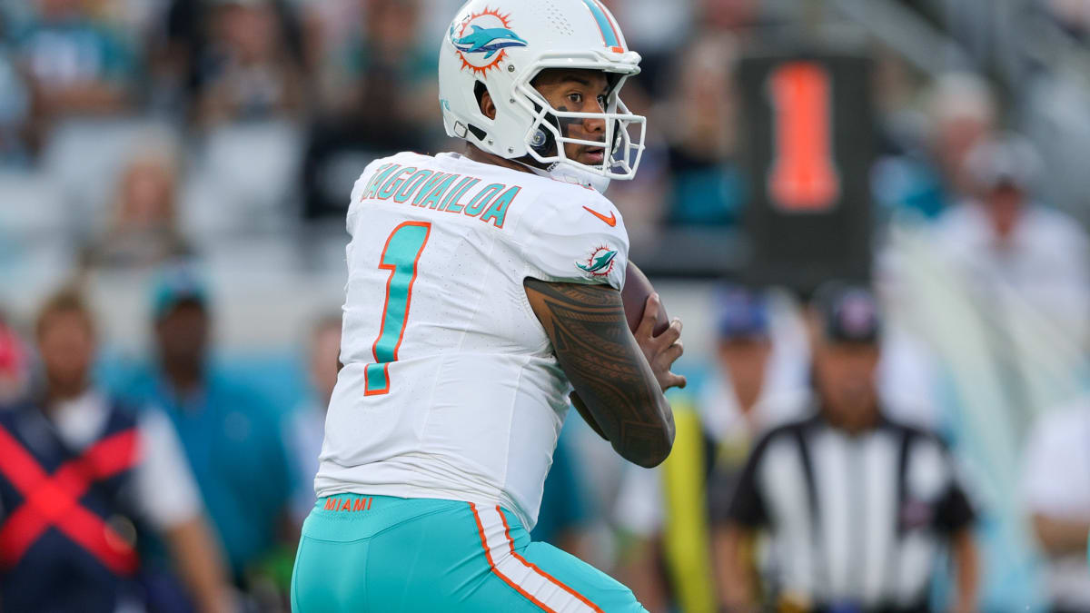 Latest Miami Dolphins news and previewing Sunday's home game against the  Los Angels Rams