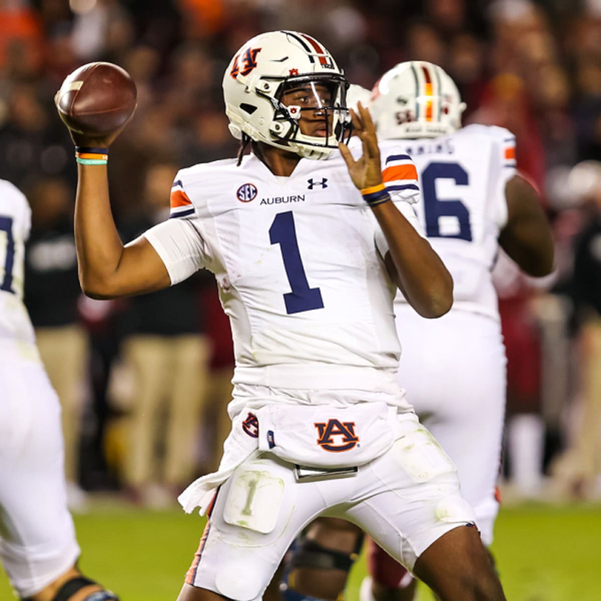 Alabama vs. Auburn game score prediction, picks, by college