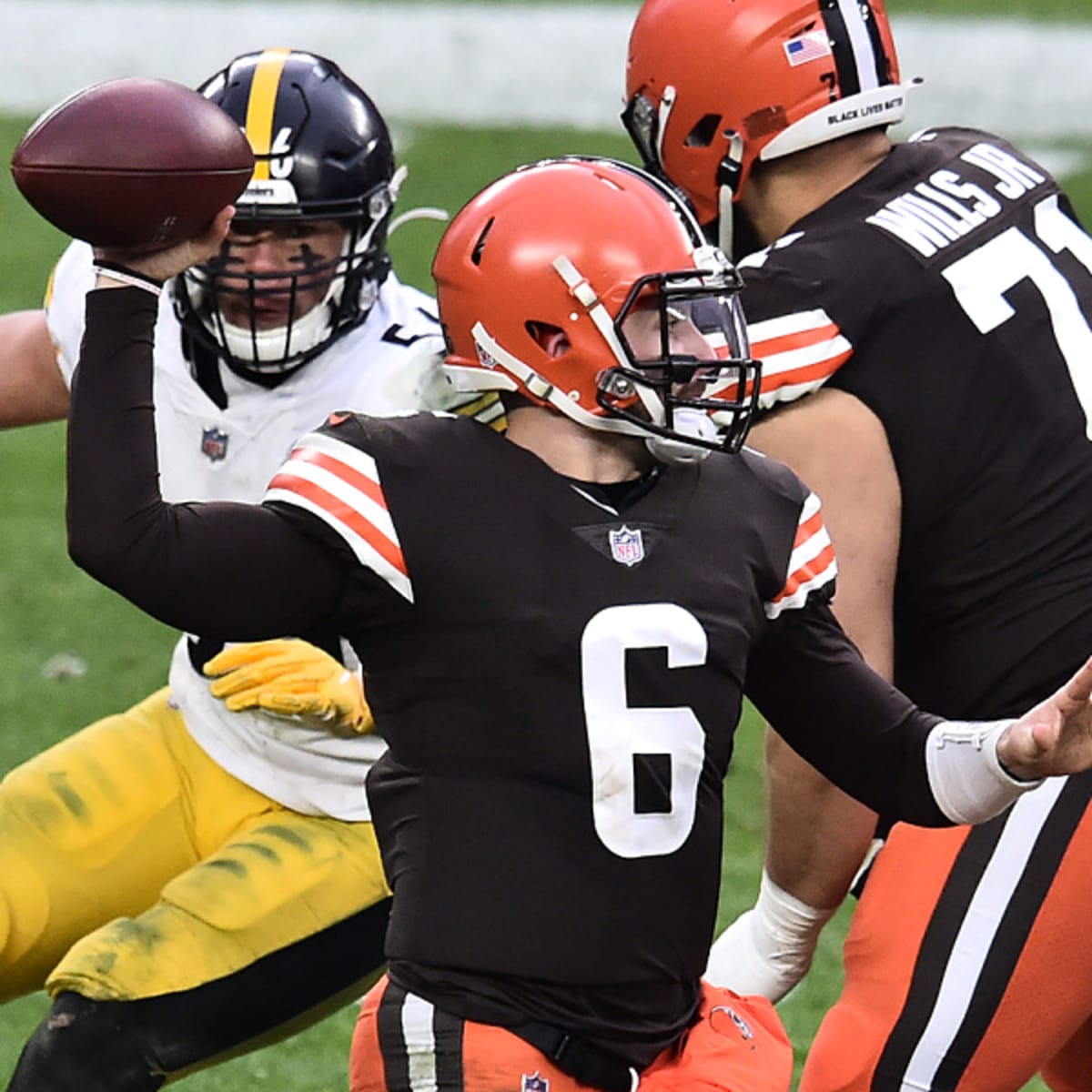 NFL Playoff Preview: Cleveland Browns at Pittsburgh Steelers