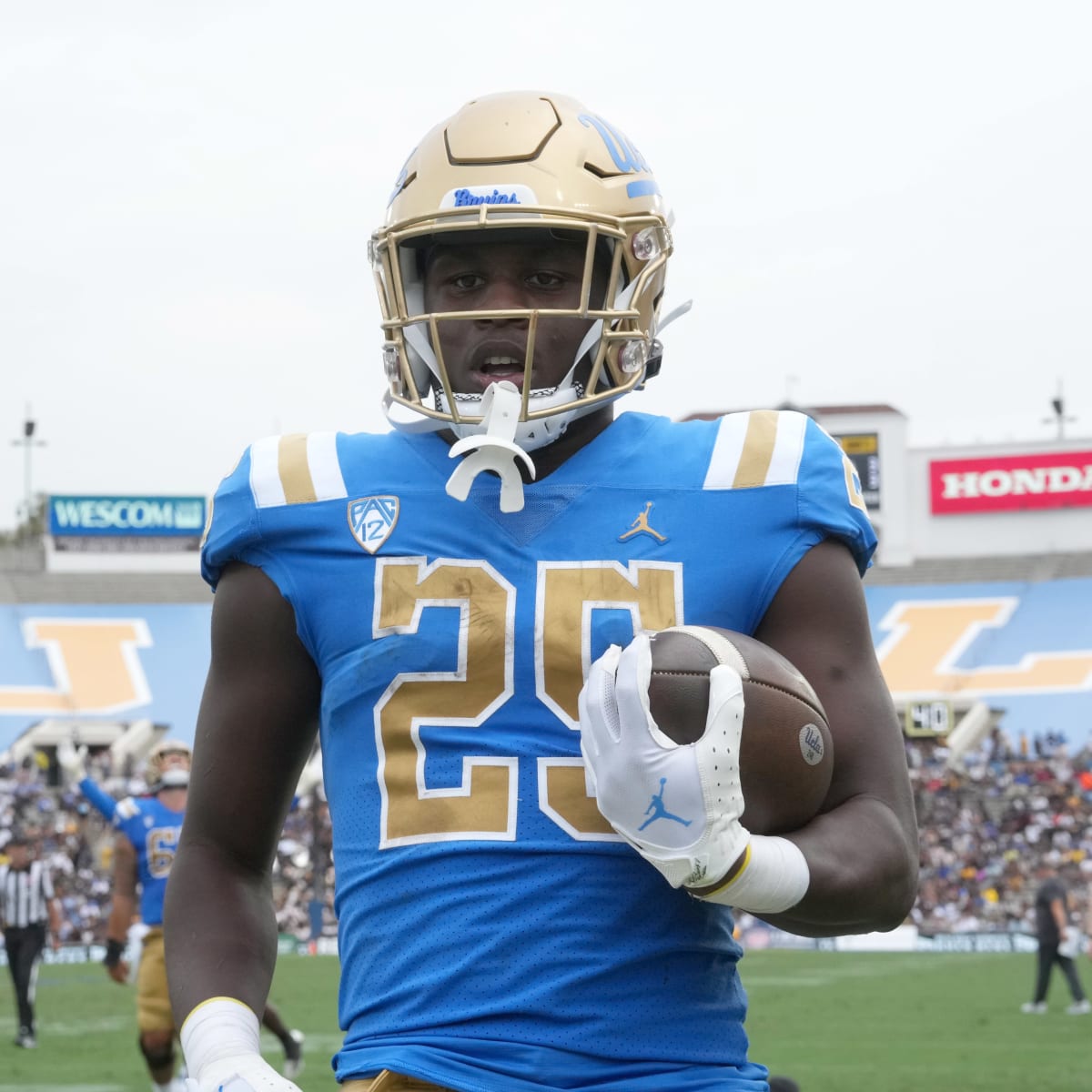 UCLA Bruins in the Super Bowl - Bruins Nation