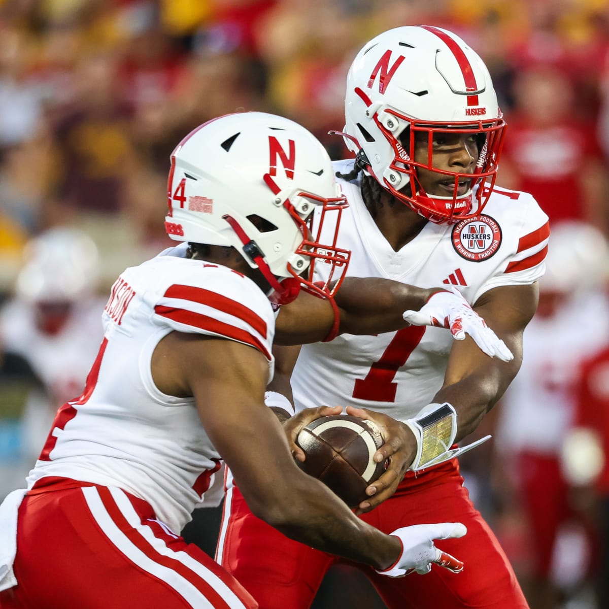 Betting the Big Ten: Picks, spreads and more for Week 2 - Maize n Brew