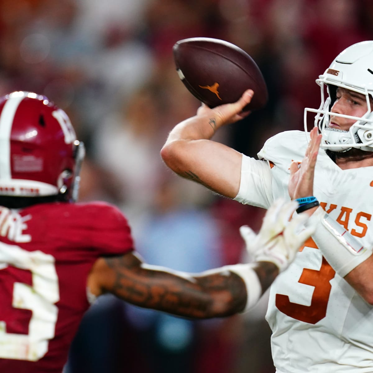 UT Welcomes Fans for the Alabama Game - News