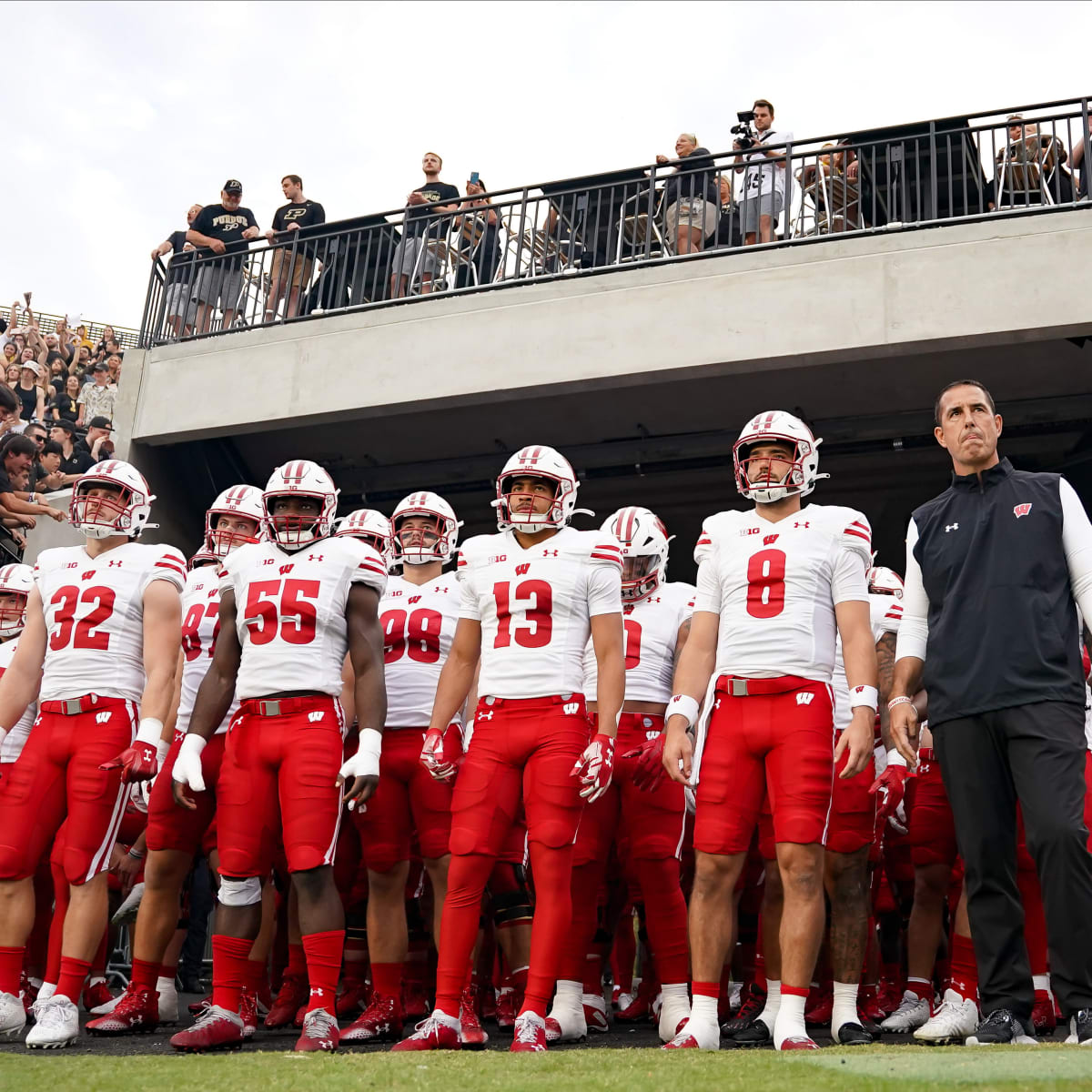 ESPN's bowl projections places Hawkeyes against same opponent in different  bowls