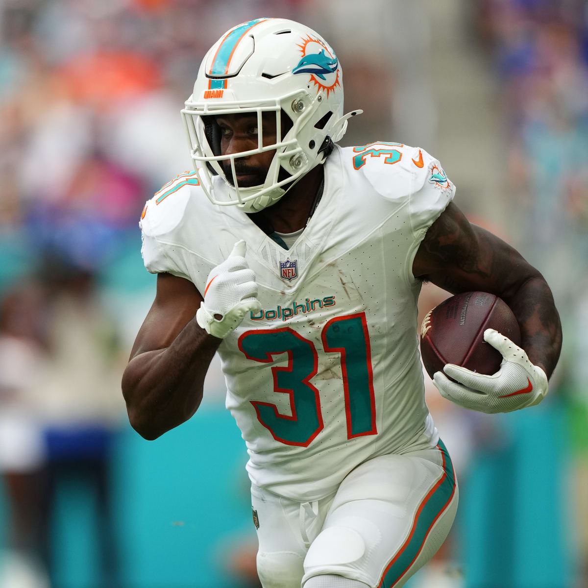 Dolphins vs Buccaneers Predictions, Preview, Odds & Picks