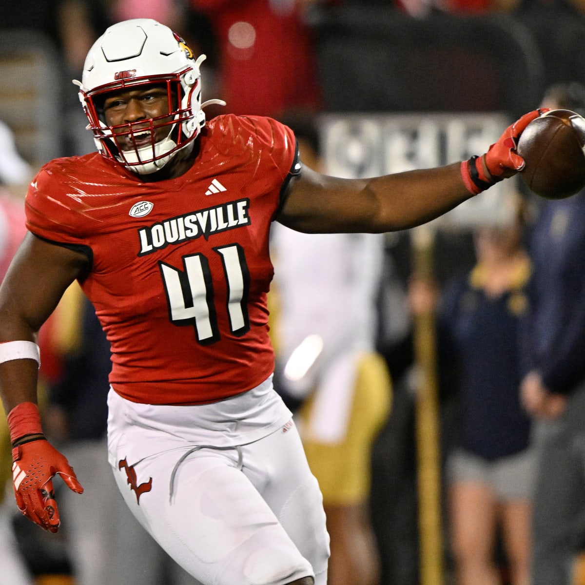 Louisville cardinals sale football