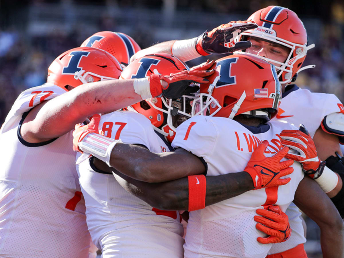 Stanford Steve & The Bear' predictions for Illinois vs. Wyoming football