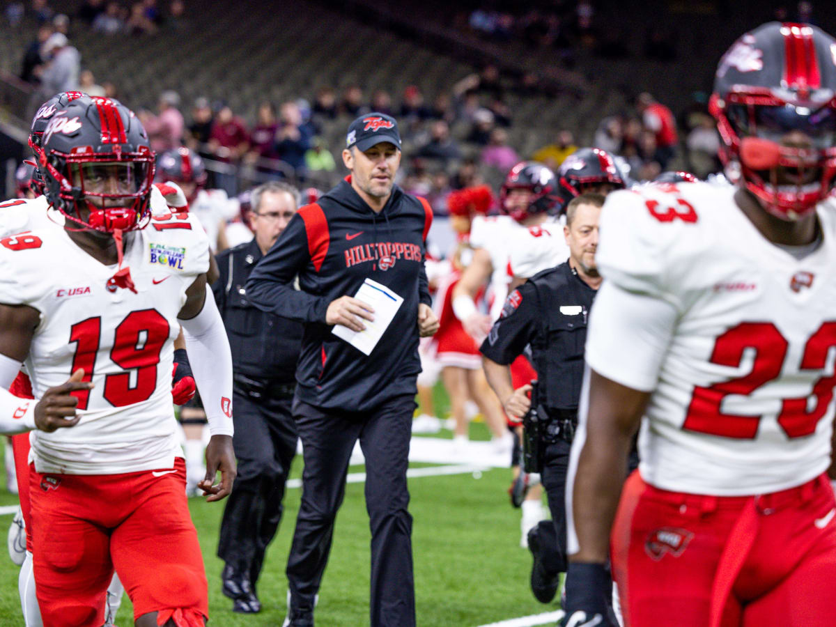 How to Watch the Western Kentucky vs. Houston Christian Game