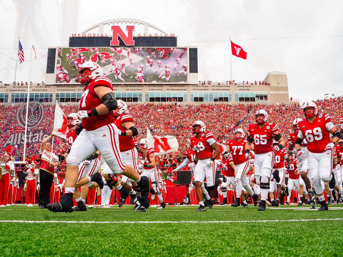 Michigan vs. Nebraska Predictions & Picks – September 30