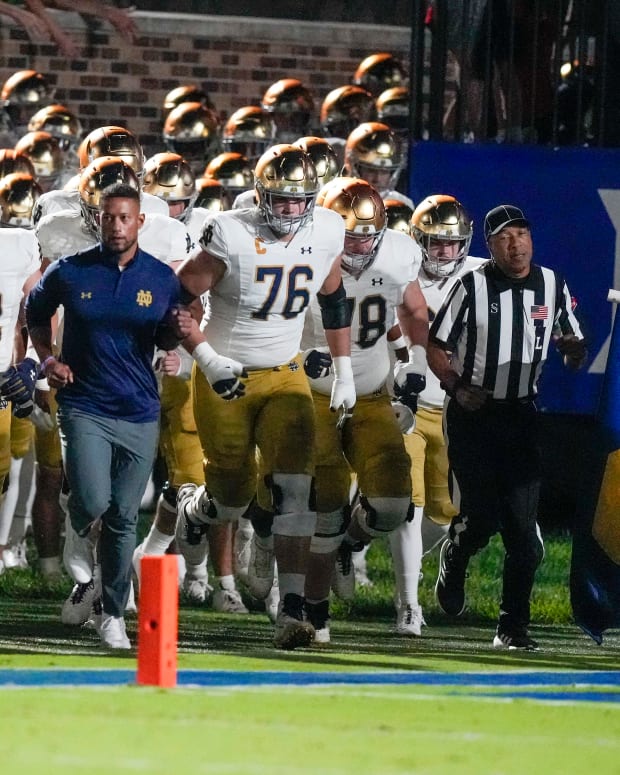 Daiyan Henley, other NFL hopefuls step into WSU's pro day spotlight -  CougCenter