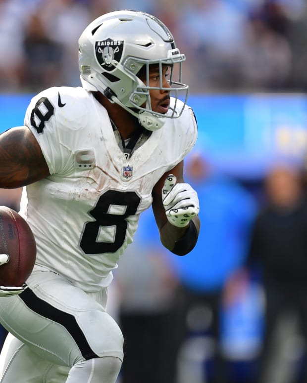 NFL Week 1 Odds & Lines: Las Vegas Raiders Vs. Los Angeles