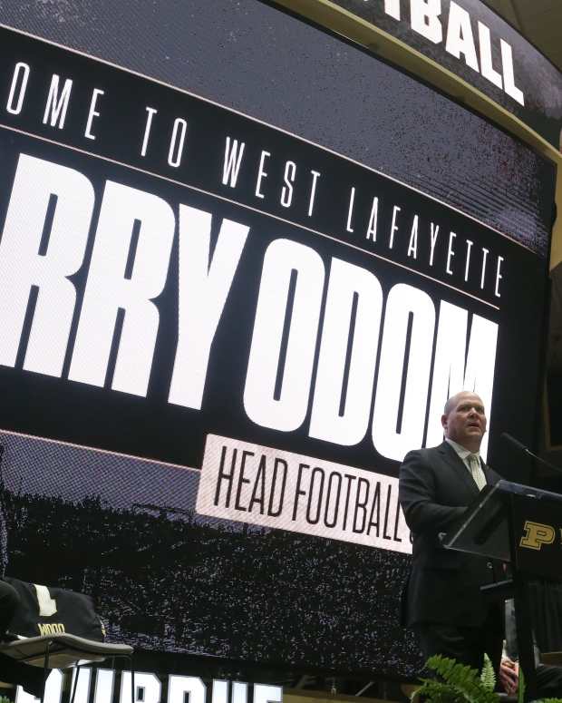 Purdue football head coach Barry Odom speaks Tuesday, Dec. 10, 2024, during the welcoming of Odom at Mackey Arena in West Lafayette, Ind. © Alex Martin/Journal and Courier / USA TODAY NETWORK via Imagn Images