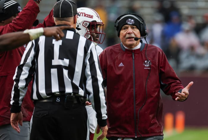 UMass Minutemen College Football Preview 2023: Breakdown, Prediction ...