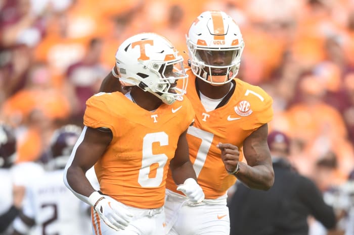 Tennessee Vs Kentucky Prediction Game Preview - College Football News ...