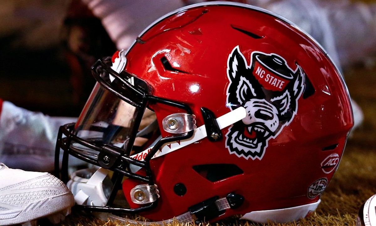 2021 NC State Football Schedule: Analysis, Best and Worst Case ...