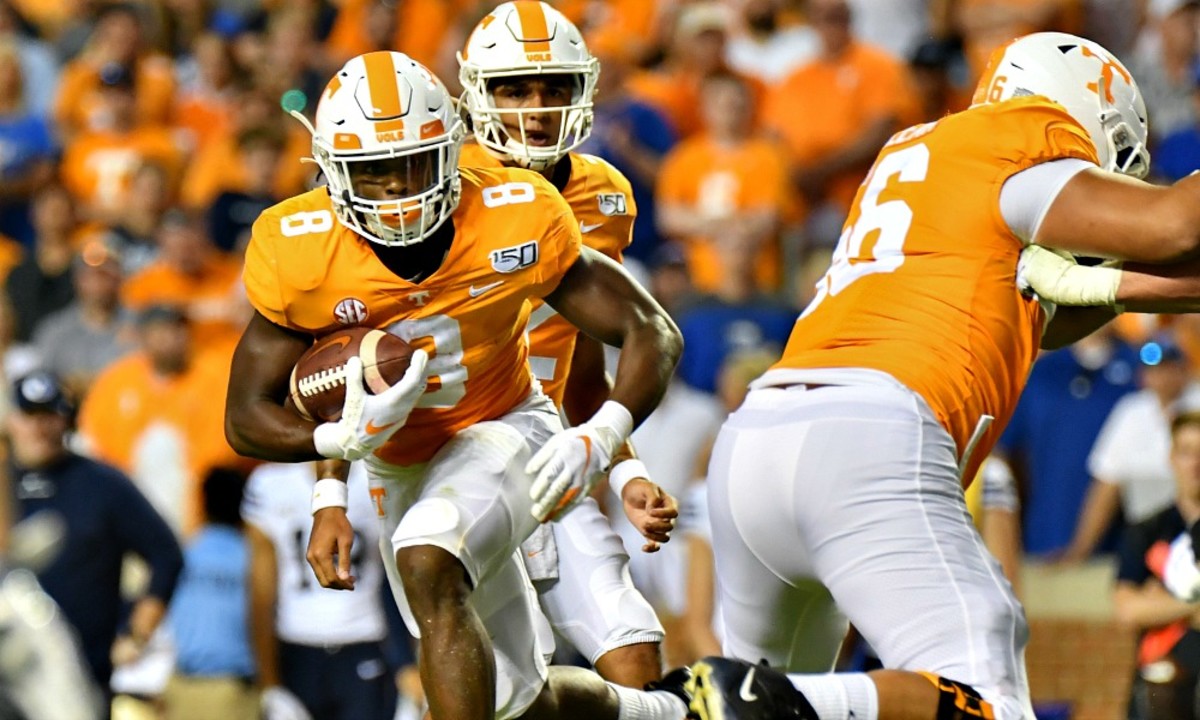Tennessee vs. Chattanooga Fearless Prediction, Game Preview - College