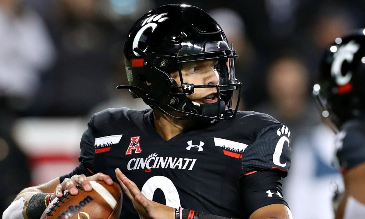 Cincinnati vs. Houston Fearless Prediction, Game Preview College