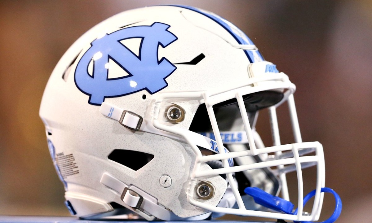 Carolina Football on X: Update that wallpaper with our newly released 2023  schedule 