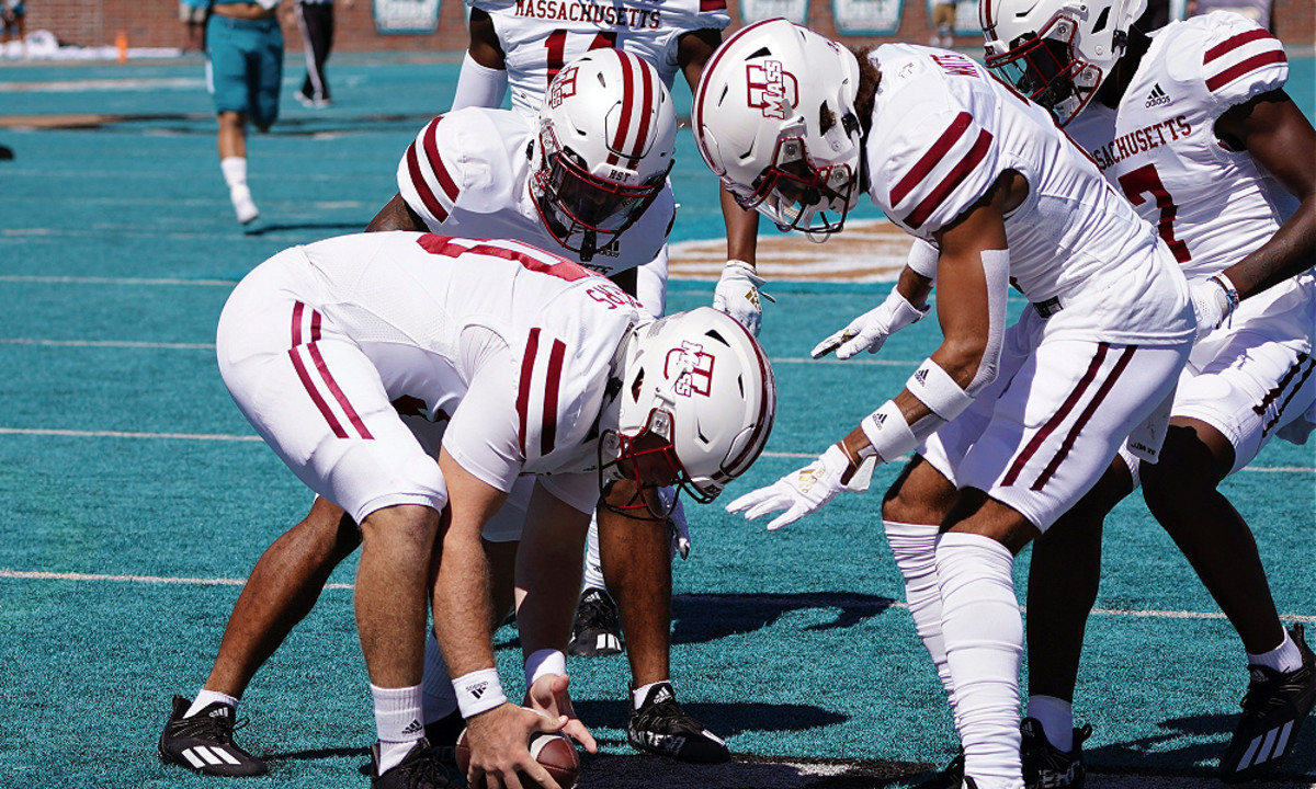 UMass Minutemen Preview 2022: Season Prediction, Breakdown, Key Games ...