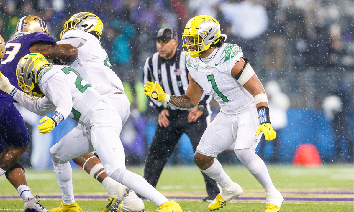 Oregon Ducks Top 10 Players: College Football Preview 2022 - College ...