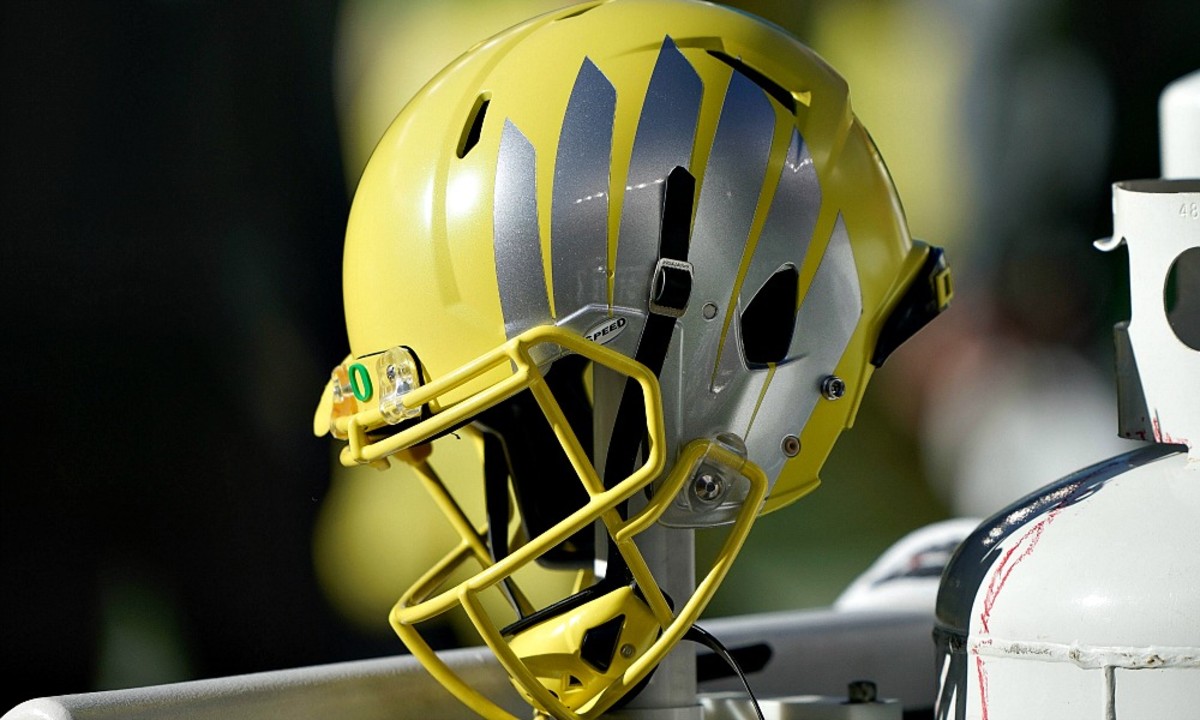 Oregon Football Schedule 2020 Pac 12 7 Game Season College Football 