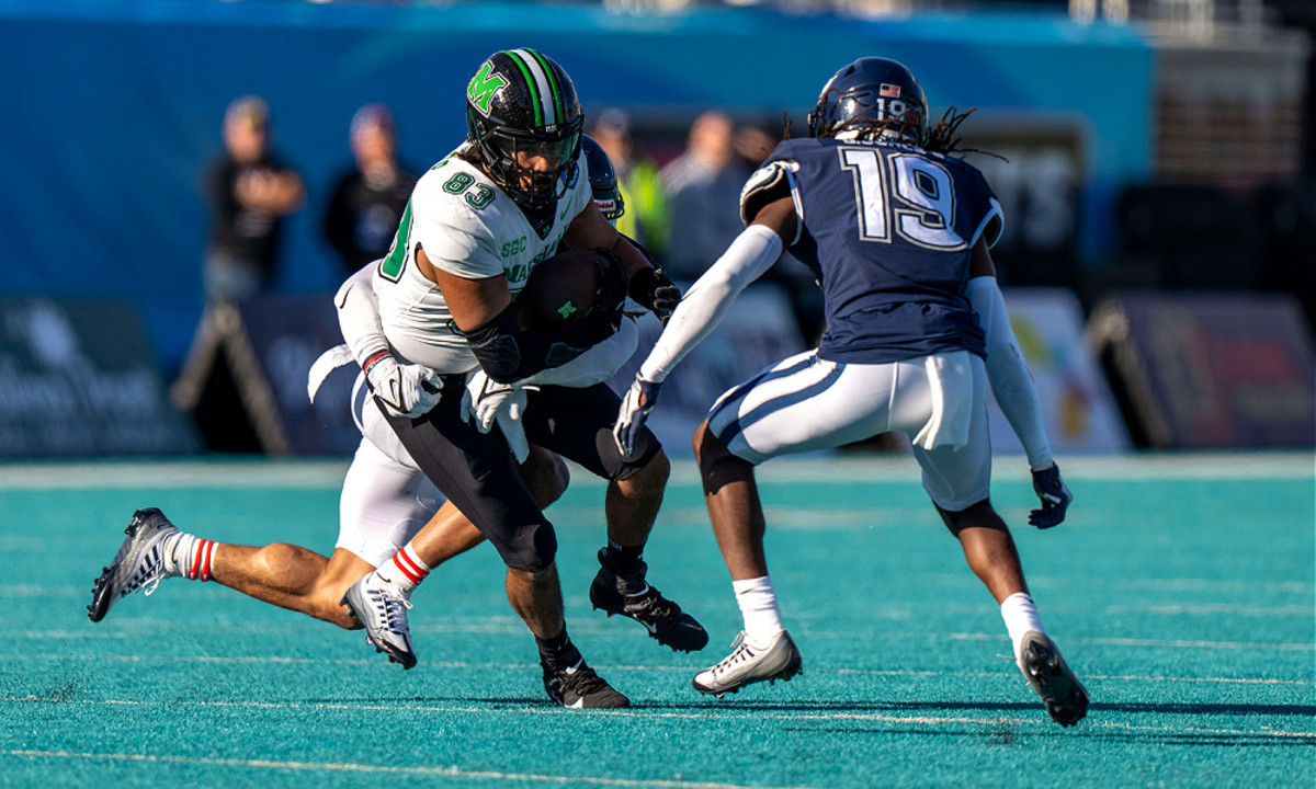 Marshall 28, UConn 14 Myrtle Beach Bowl What Happened, What It All ...