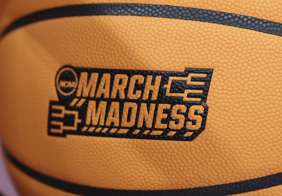 NCAA Tournament Expert Picks, Predictions First Round Friday Games
