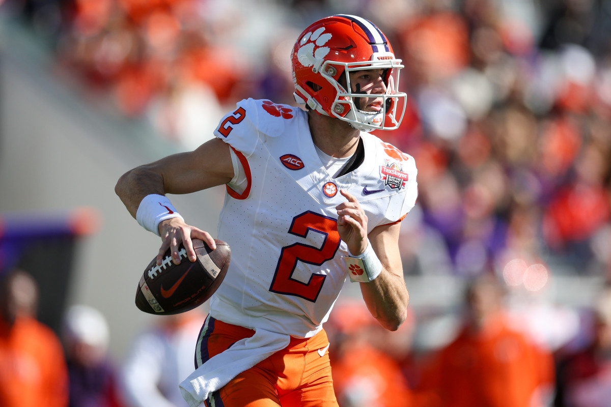 vs Clemson Prediction, Game Preview, and Betting Lines