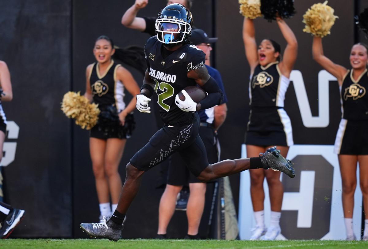 college-football-fans-in-disbelief-over-travis-hunter-s-week-1