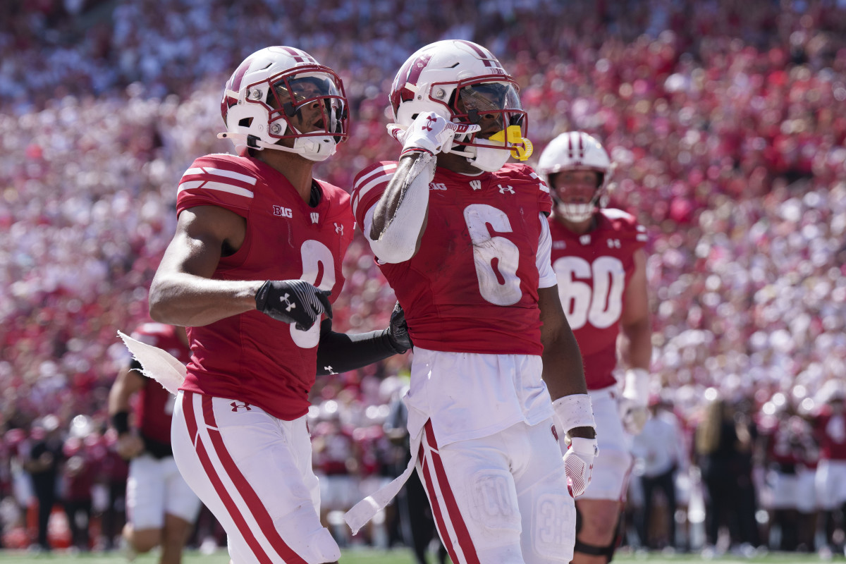 Wisconsin At Usc College Football Expert Picks Predictions Week 5 College Football News 2835