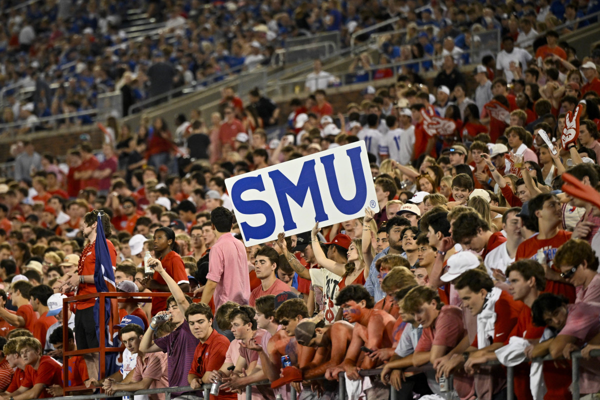 SMU Football Preview 2025 Prediction Win Total Top Players College Usatsi 24185635