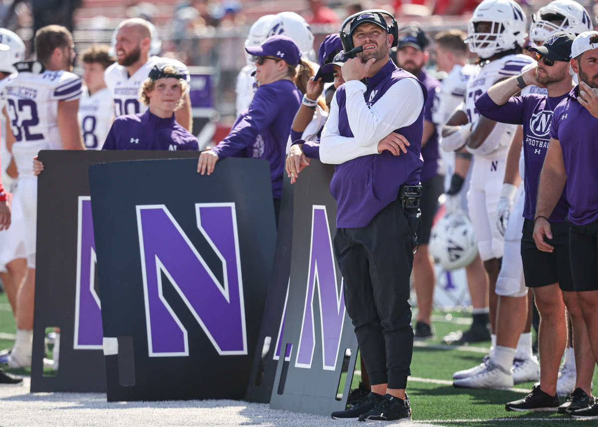 Northwestern vs. Minnesota Predictions & Picks – September 23