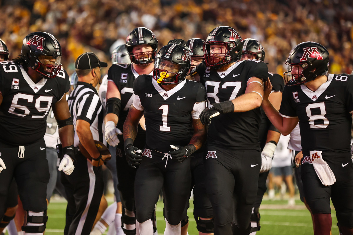 Minnesota vs North Carolina Experts Picks, Predictions, Week 3