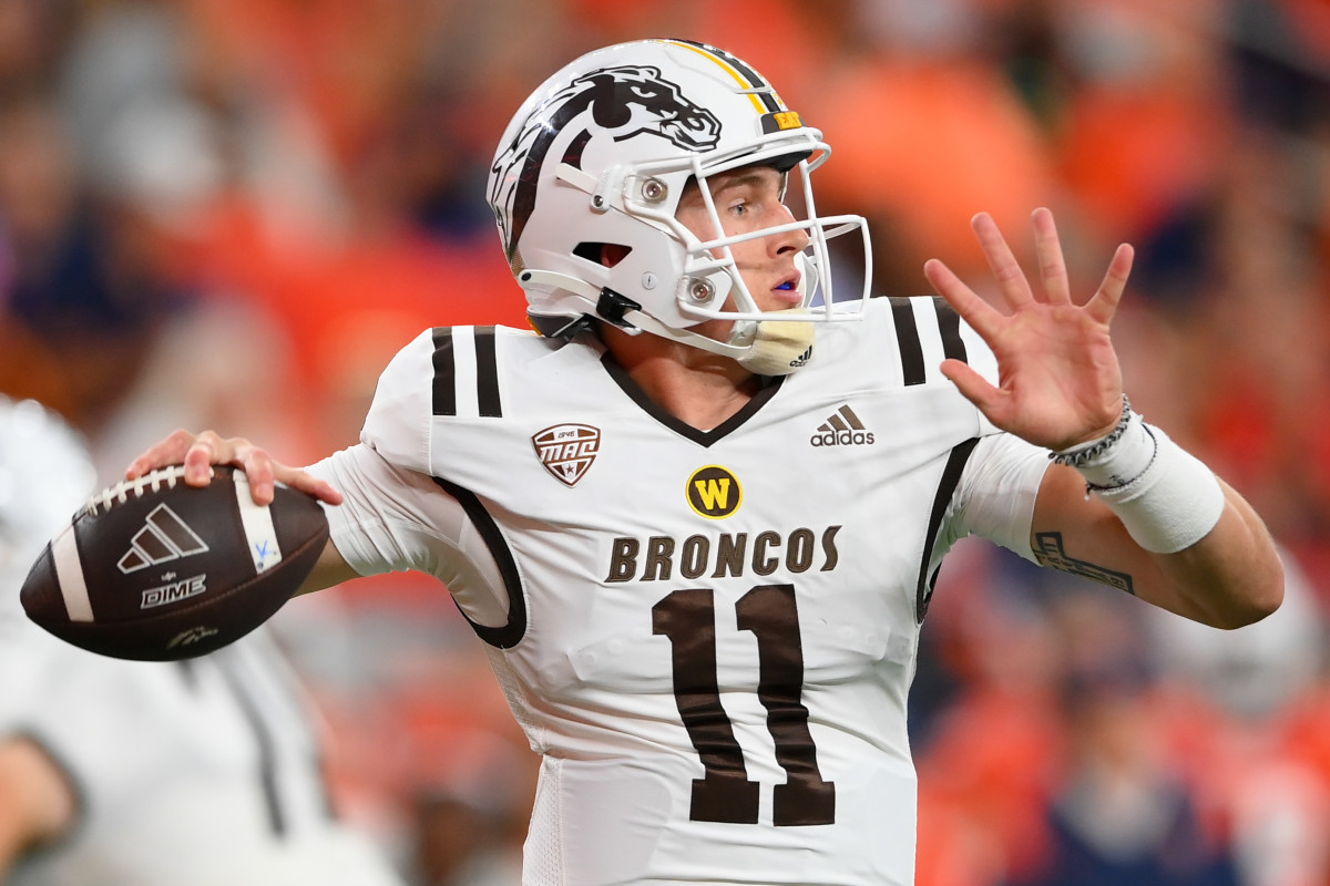 Western Michigan Broncos at Iowa Hawkeyes Expert Pick ATS - Predictem