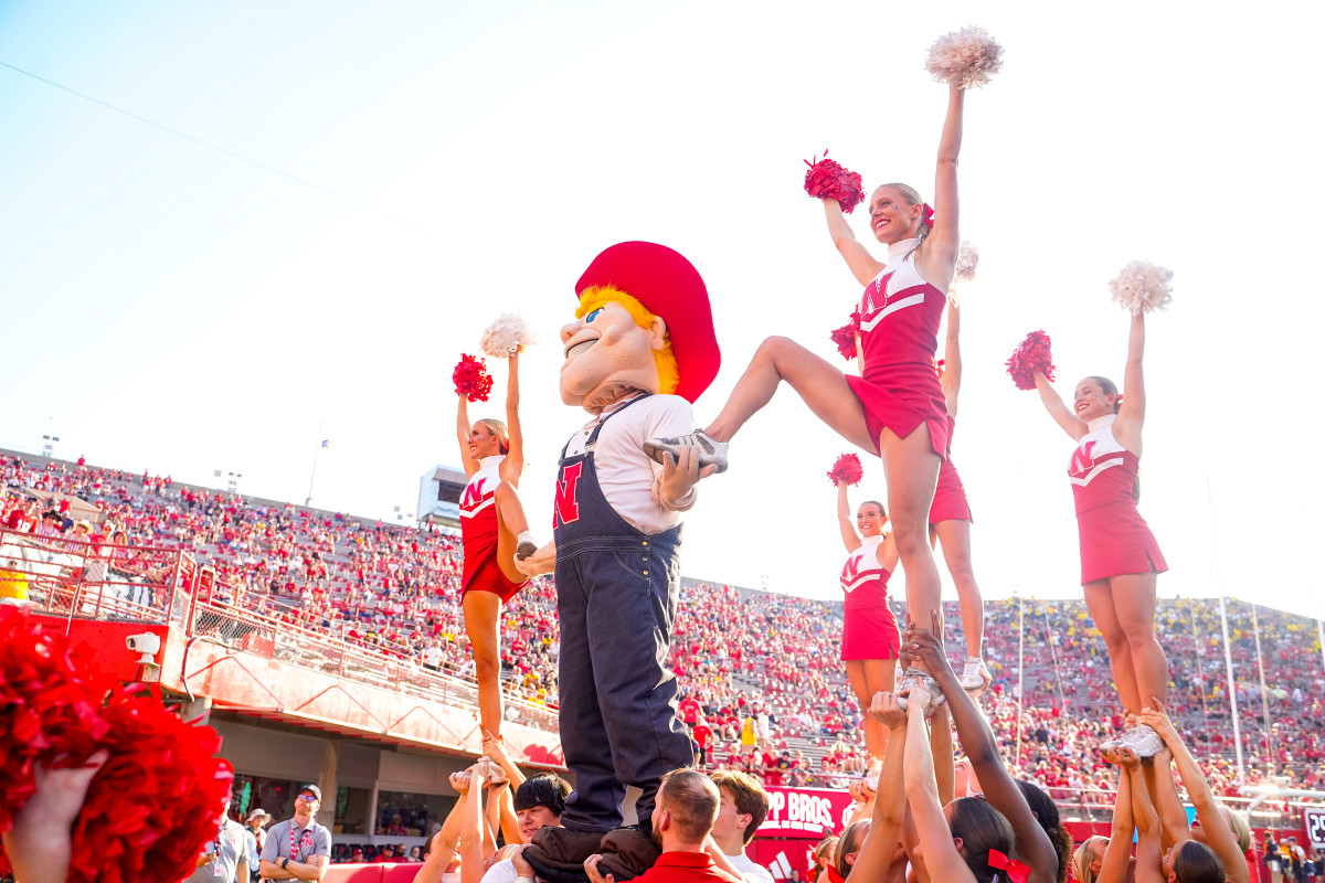 Nebraska vs Illinois Preview: Must-See Details