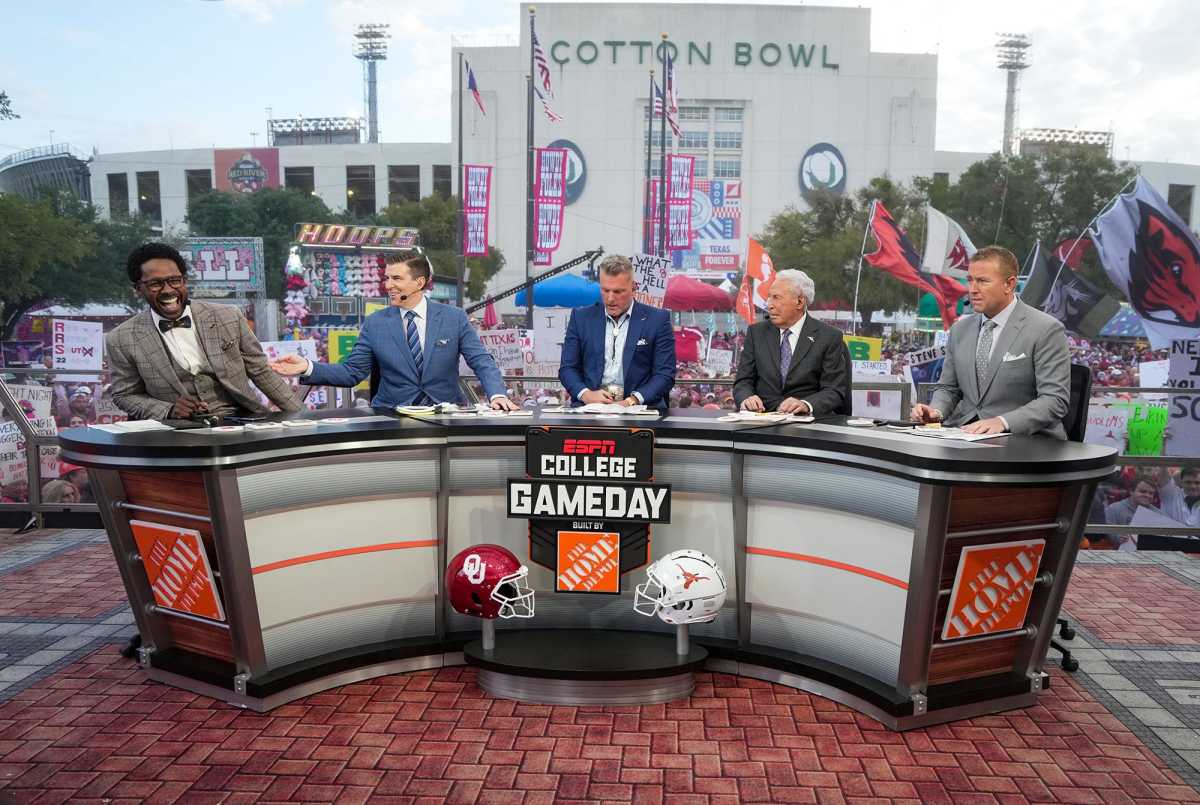 'College GameDay' Crew Predicts Sleeper Teams In The ACC This Season ...