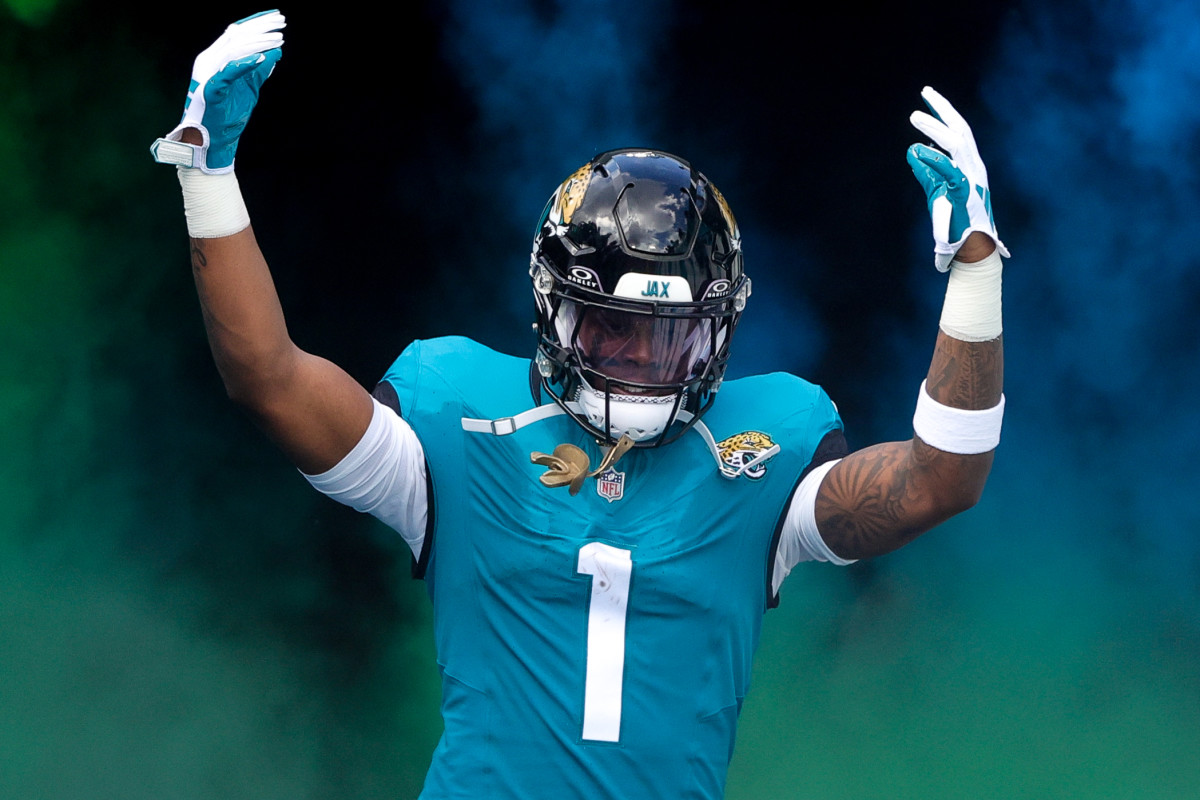 HOUSTON, TX - SEPTEMBER 12: Jacksonville Jaguars defensive back