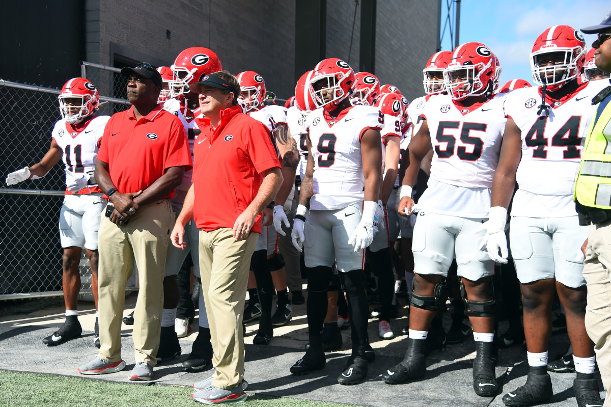 College Football: Ranking the top 25 head coaches