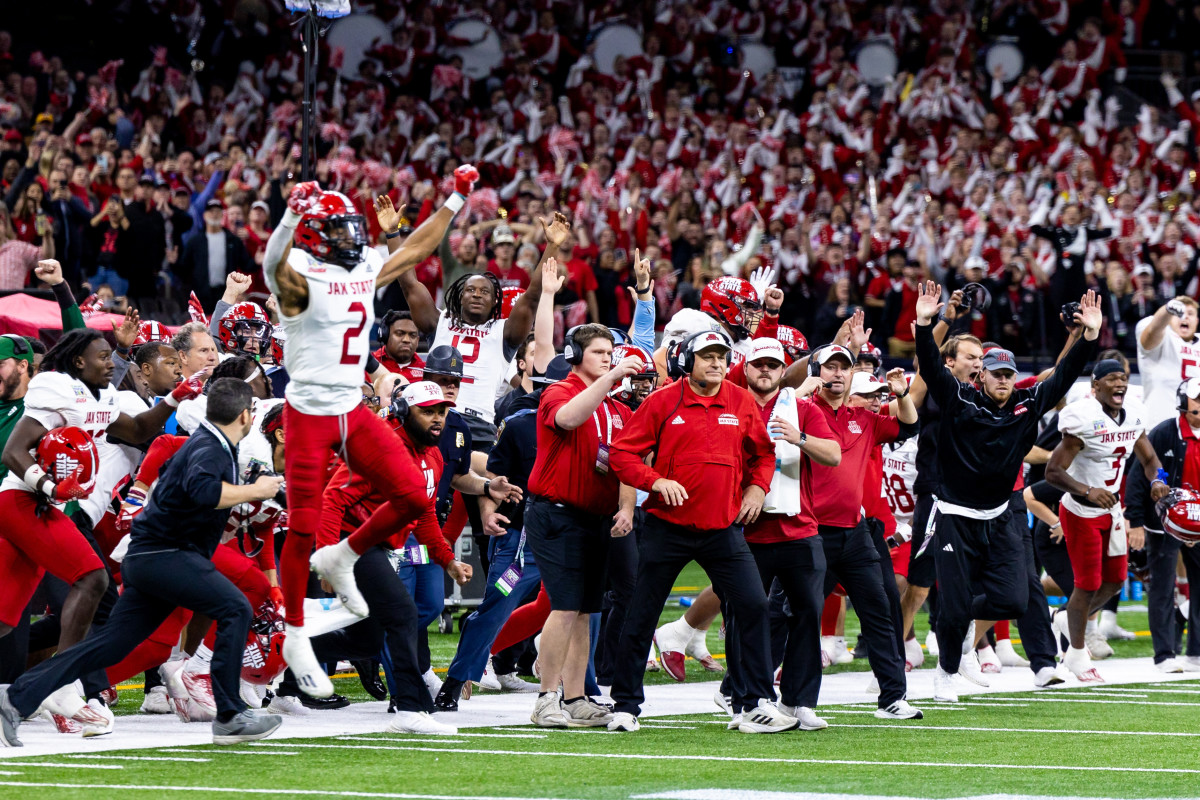 R+L Carriers New Orleans Bowl Jacksonville State vs Louisiana Recap